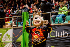 CACIT Germany 2025 Maskottchen begeistert das Publikum in der Ostbayernhalle